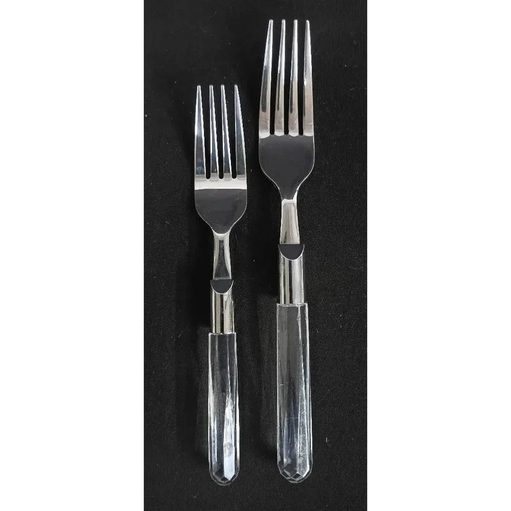 Hampton Silversmiths Stainless Flatware Clear Lucite Handle 32 Piece Set# 196